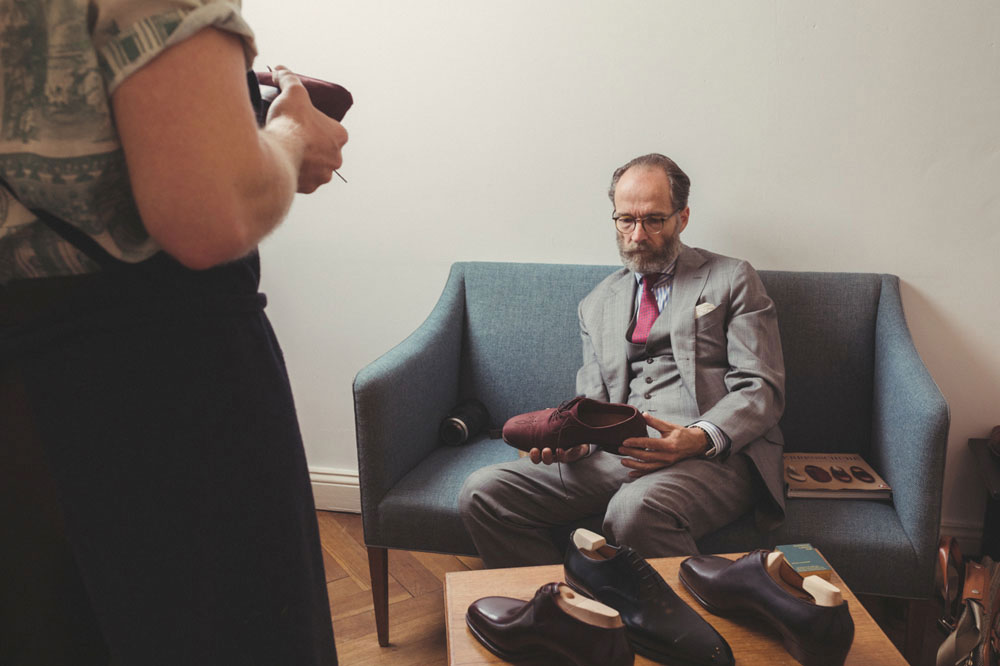 Interview: Corona, cordovan and cobblers. Bernhard Roetzel in an interview with the Berlin based bespoke shoemaker Korbinian Ludwig Heß.